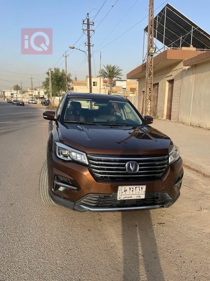 چانگان CS75